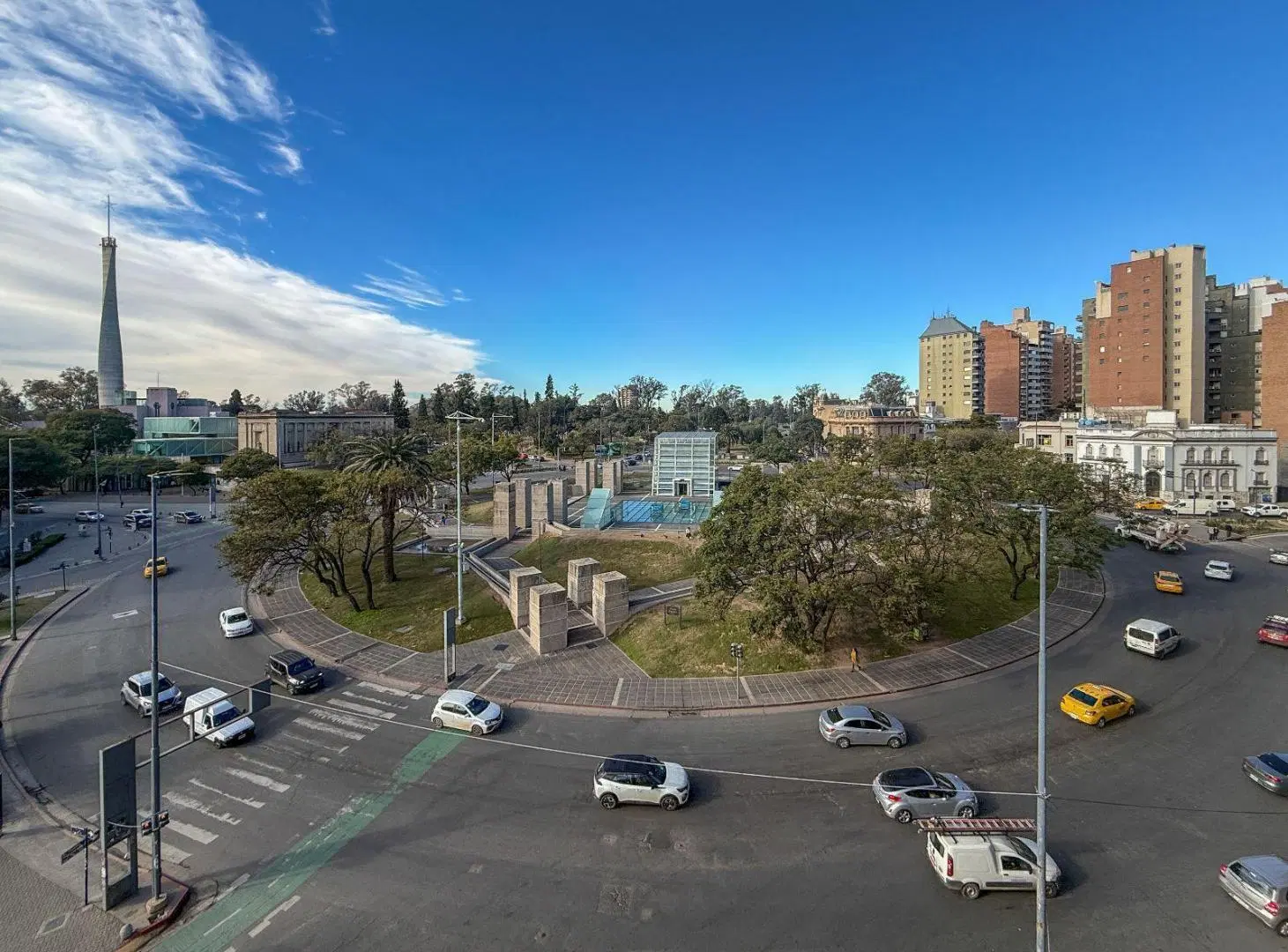 VENTA EDIFICIO EN BLOQUE FRENTE A PLAZA ESPAÑA 2