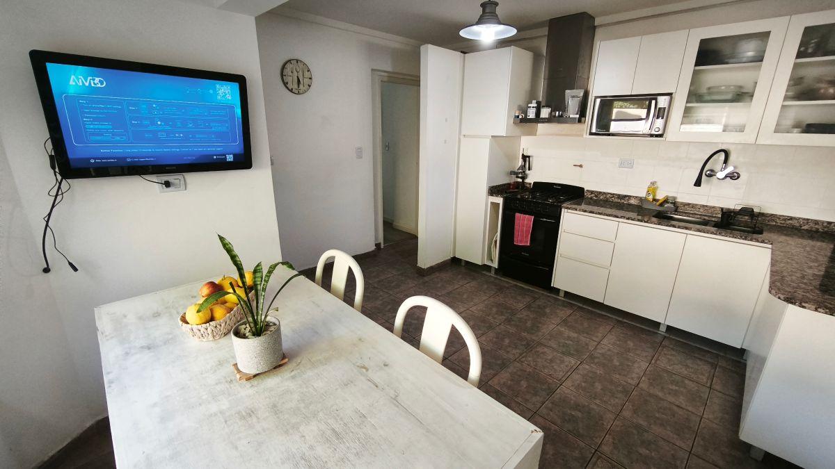Foto de Permuta o Venta - Chalet 4 amb con pileta y parque - Constitucion, imagen 3