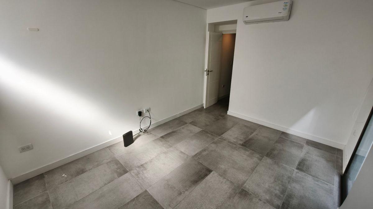 Foto de Alquiler de Oficina con cochera, imagen 4