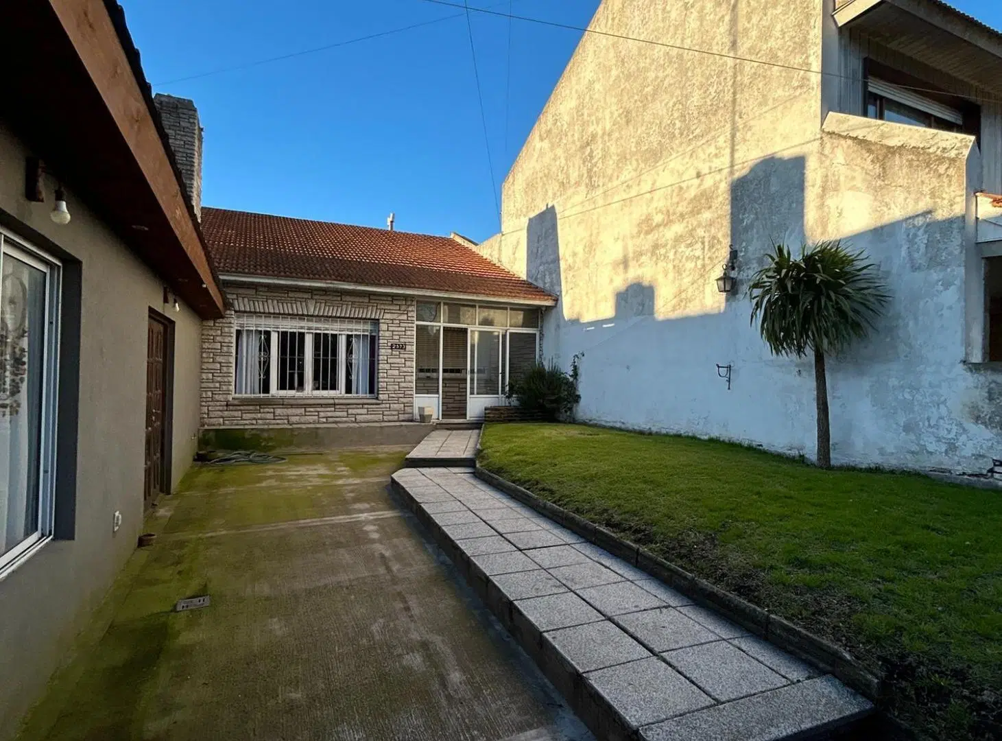 Chalet 3 amb con quincho - Barrio Chauvin 8