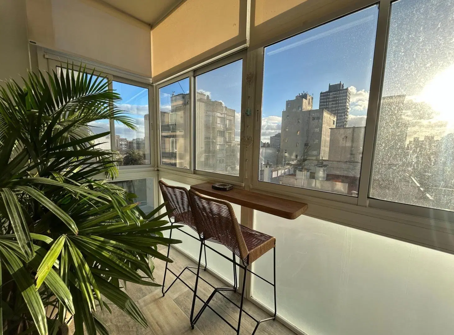 Semipiso de 4 ambientes c/ Cochera - La Perla 5