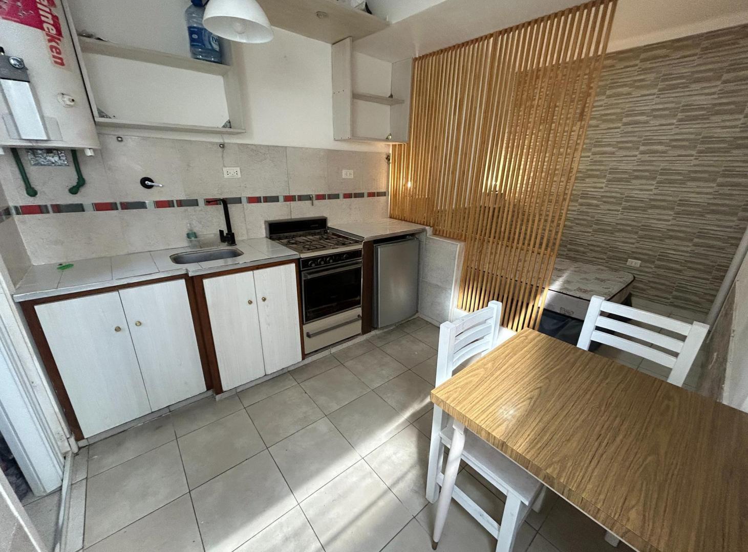 Foto de VENTA PH MONOAMBIENTE, SAN MARTIN AL 3300, ZONA MACROCENTRO., imagen 1