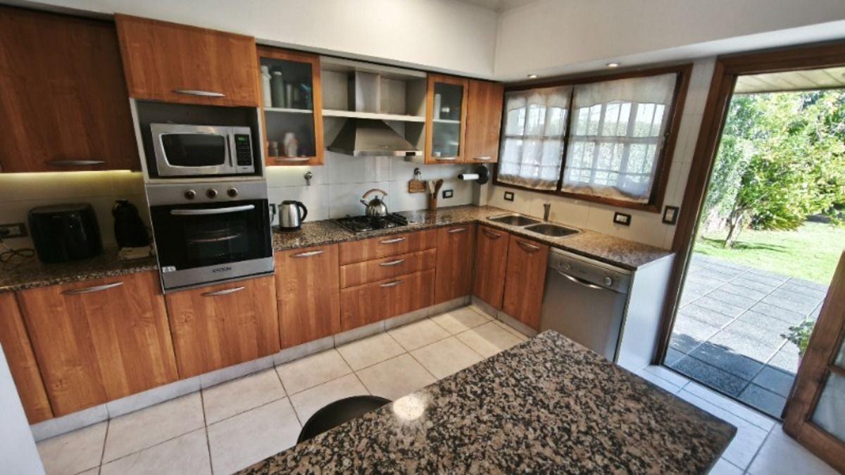 Foto de Chalet 5 Ambientes Lote 10x33- San Carlos, imagen 5