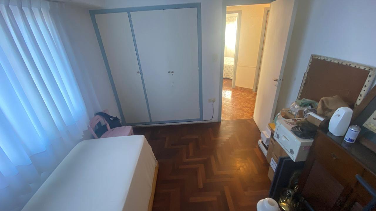Foto de VENTA PH EN PLANTA ALTA DE 5 AMBIENTES. BARRIO BERNANDINO RIVADAVIA, imagen 2