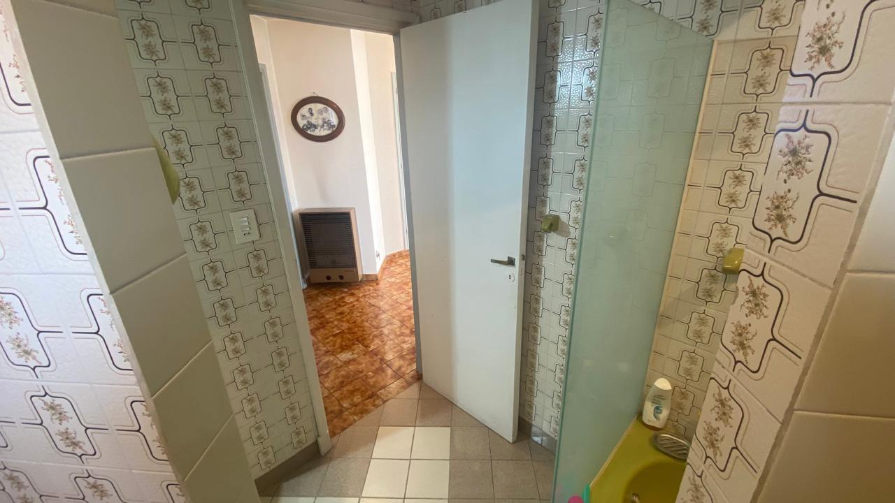 Foto de VENTA PH EN PLANTA ALTA DE 5 AMBIENTES. BARRIO BERNANDINO RIVADAVIA, imagen 3