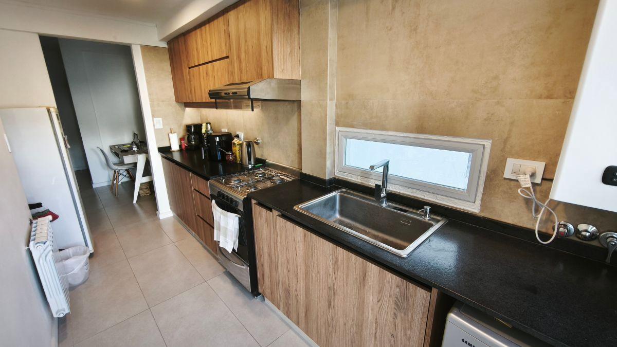 Foto de Departamento de 5 ambientes reciclado - Zona Plaza Mitre, imagen 3