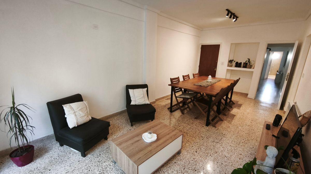 Foto de Departamento de 5 ambientes reciclado - Zona Plaza Mitre, imagen 2