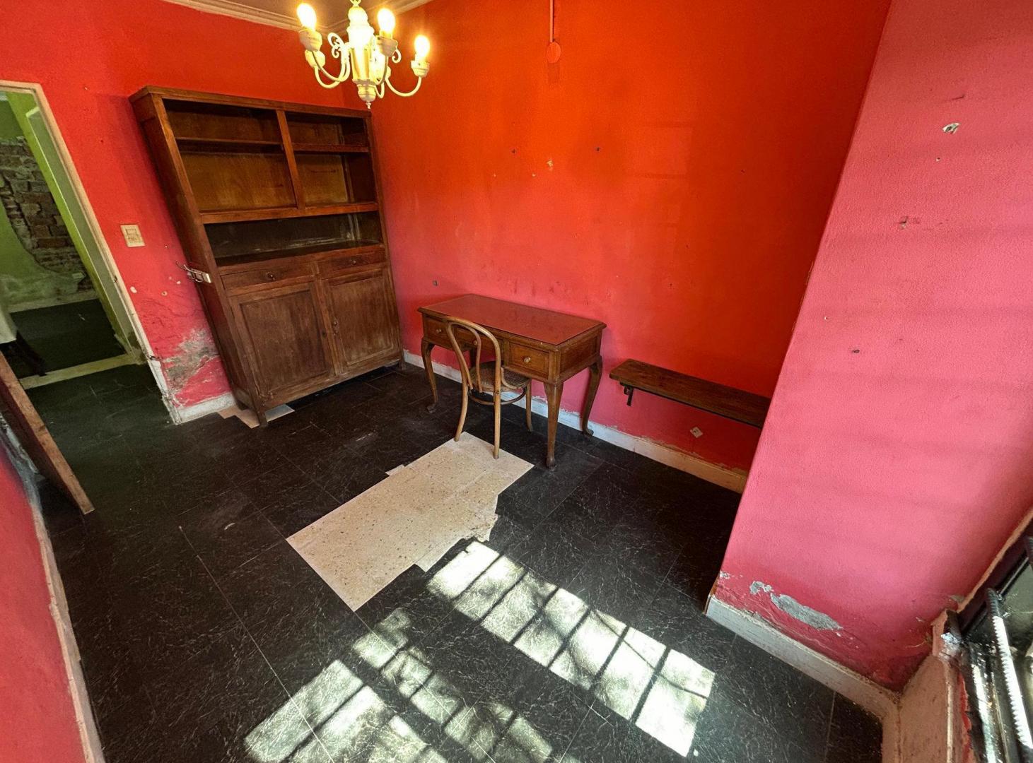 Foto de CASA 4 AMBIENTES A REMODELAR, imagen 1