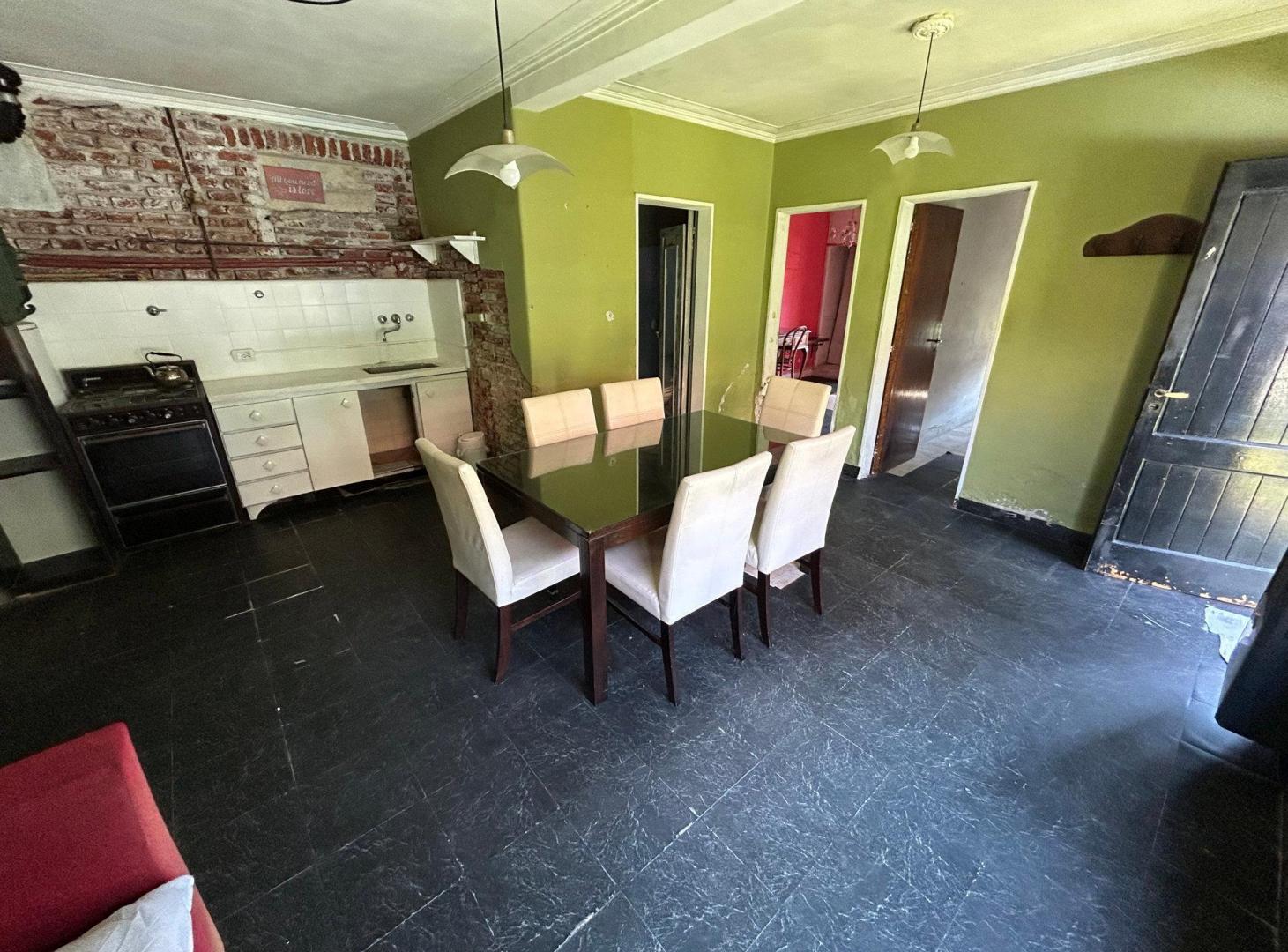 Foto de CASA 4 AMBIENTES A REMODELAR, imagen 2