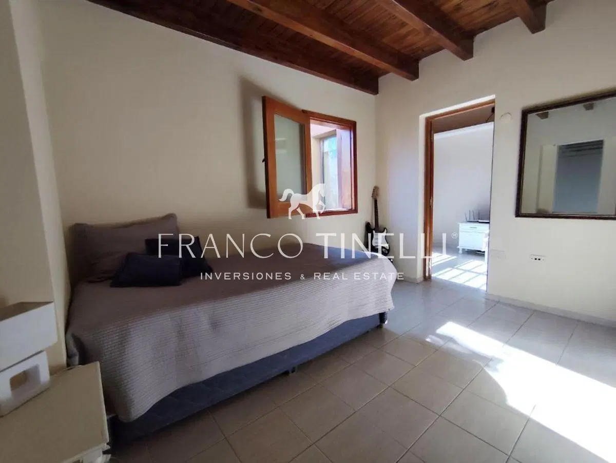CASA EN VENTA EN CHACRAS DE CORIA - 4 DORMITORIOS - APTA CREDITO HIPOTECARIO 3