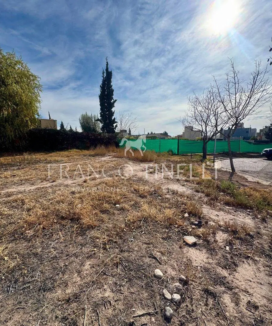 Terreno 605 m2 en Venta - Bº Privado El Marquesado 4