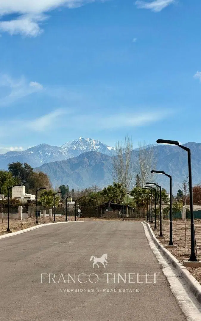 Lote en Venta 649 m² en Icon Besares, Chacras de Coria | Listo para Escriturar 5