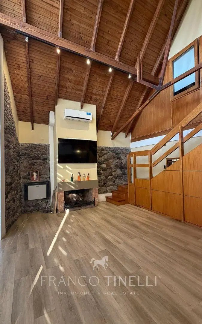 Casa en venta | Parque Drummond – 3 dormitorios + escritorio | Barrio semiprivado 1