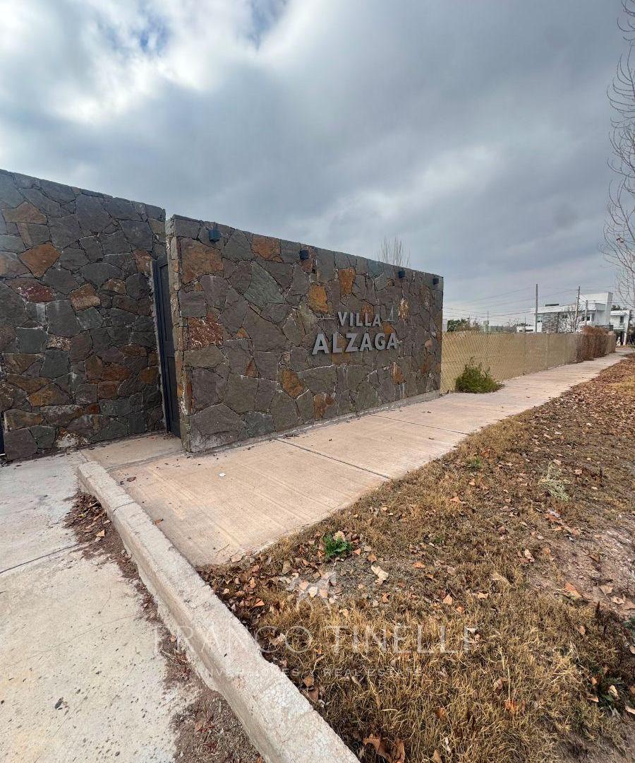 Foto de Lote 750 m² en Villa Alzaga – Chacras de Coria | Listo para construir, imagen 1