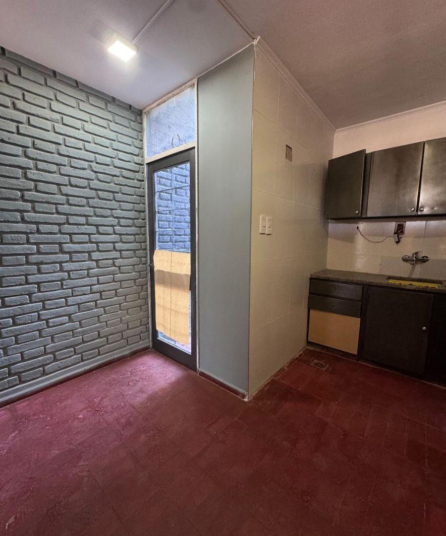 Foto de Casa 3 dormitorios en B° SUPE, Godoy Cruz – Apta crédito – Cochera doble, imagen 1