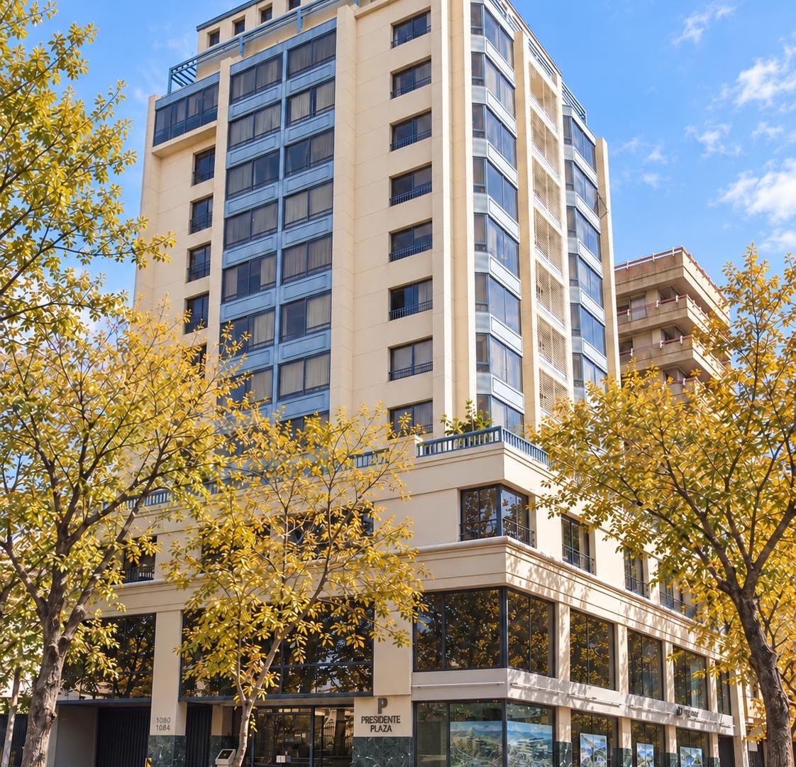 Foto de Depto en Venta - 2 Dormitorios - Edificio Presidente Av Sarmiento |, imagen 1