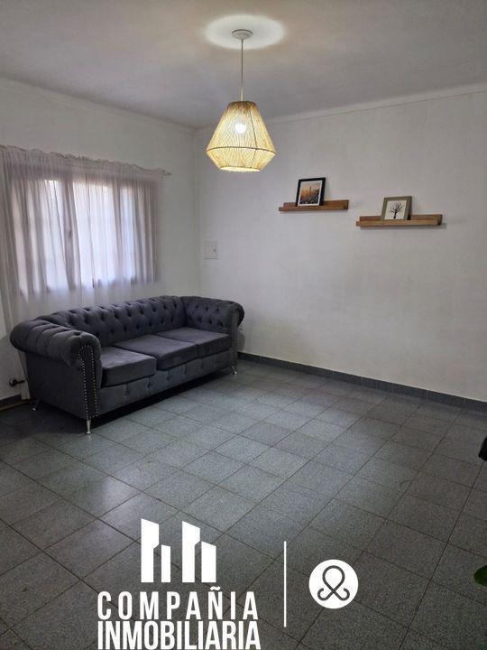 Foto de SE VENDE CASA DE 3 DORMITORIOS, imagen 3