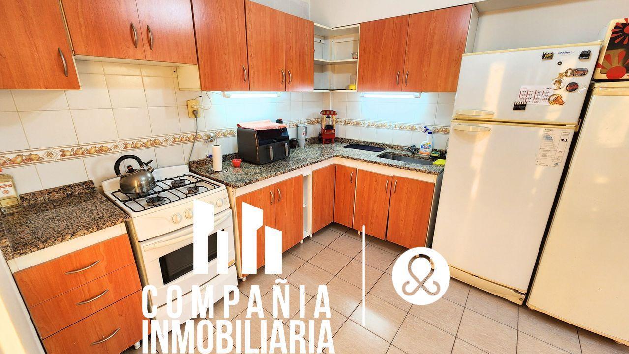 Foto de Amplio dúplex de 3 dormitorios en centro sur, imagen 3