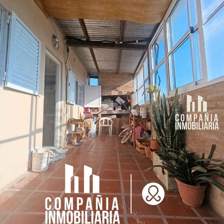 Amplia casa en P. A