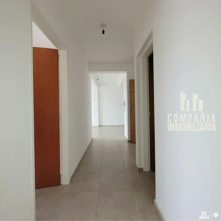 Departamento en alquiler sobre Boulevard 4