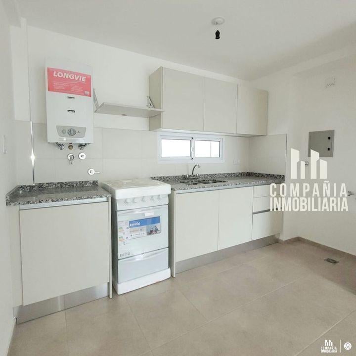 Departamento en alquiler sobre Boulevard