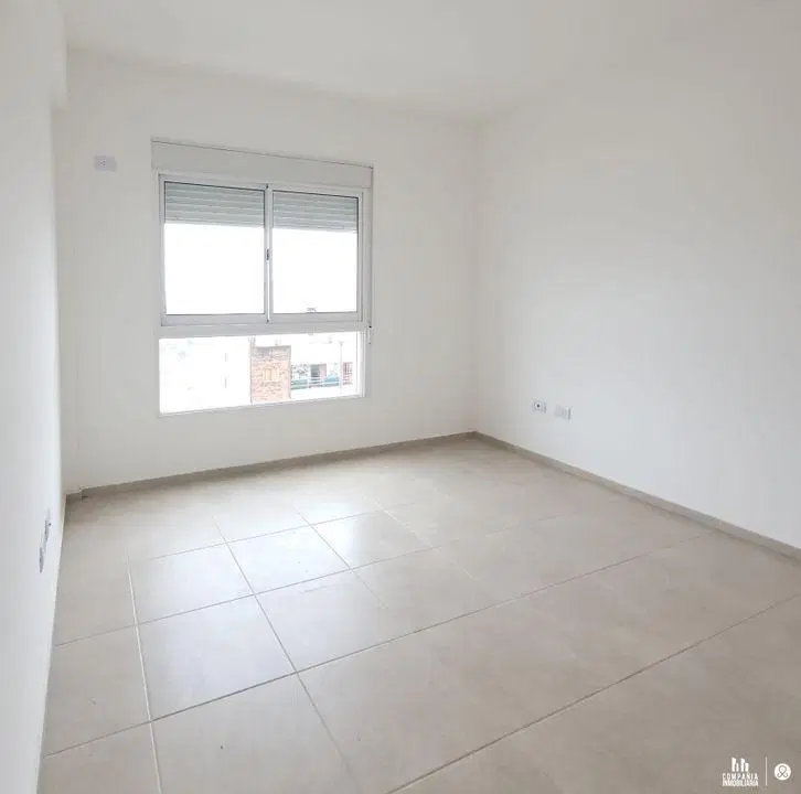 Departamento en alquiler sobre Boulevard 3