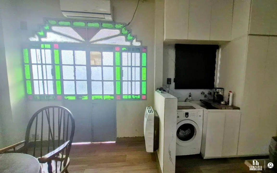 Casa en venta a 1 cuadra de Av. Freyre! 3