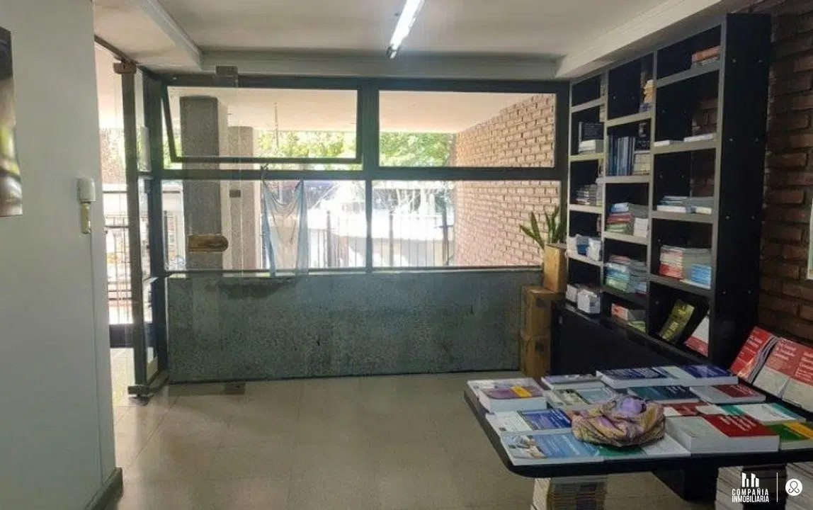 Oficina en venta en pleno centro de la ciudad- 4