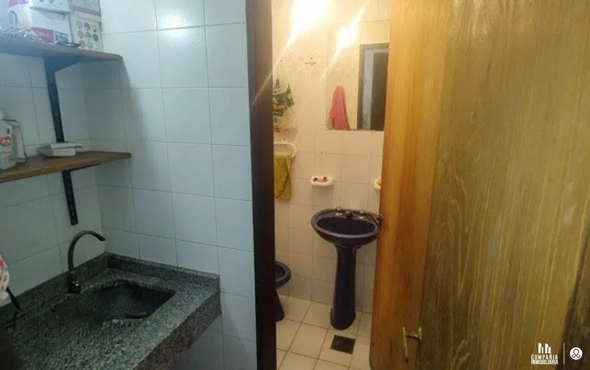 Oficina en venta en pleno centro de la ciudad- 4