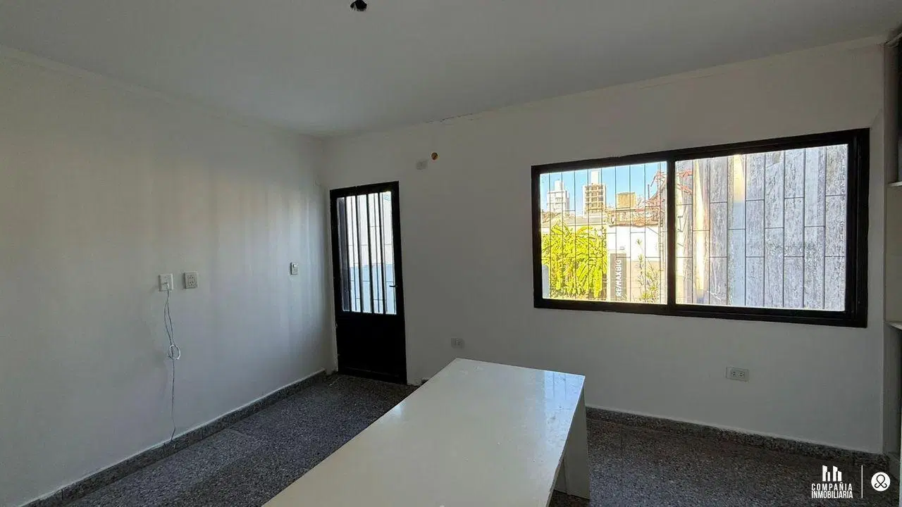 EXCEPCIONAL ALQUILER SOBRE BOULEVARD 5