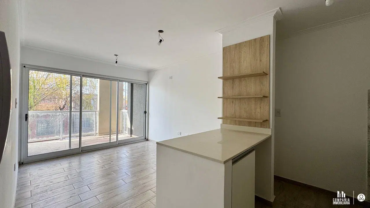 Departamento en venta en La Capital 2 Dormitorios 5