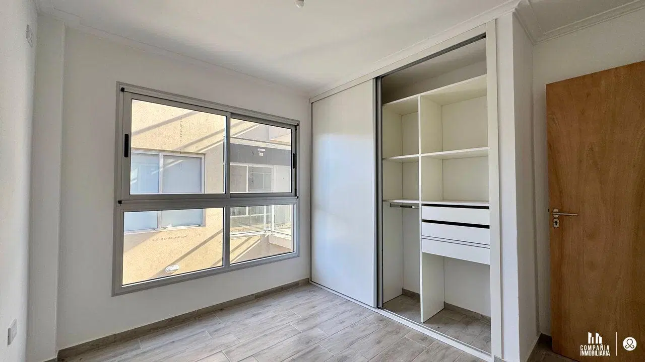 Departamento en venta en La Capital 2 Dormitorios 1