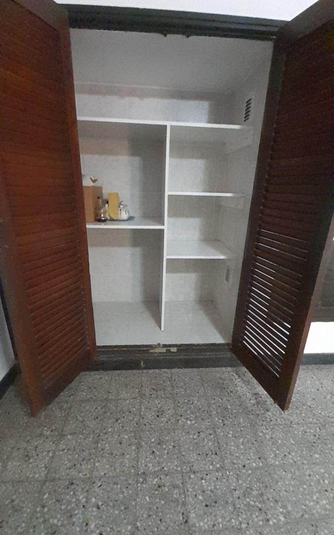 Foto de Casa de 333 m² con 3 dormitorios en venta en Sargento Cabral. Apta, imagen 4