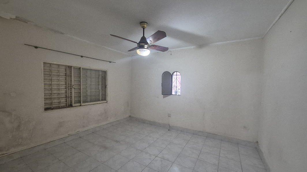 Foto de Casa a Refaccionar, Ideal Galpón o Inversión, imagen 3