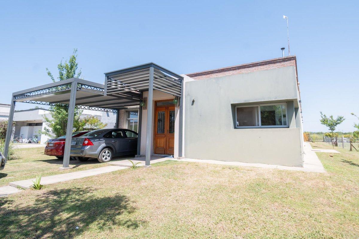Foto de Casa en venta Aires del Llano Barrio 1., imagen 1