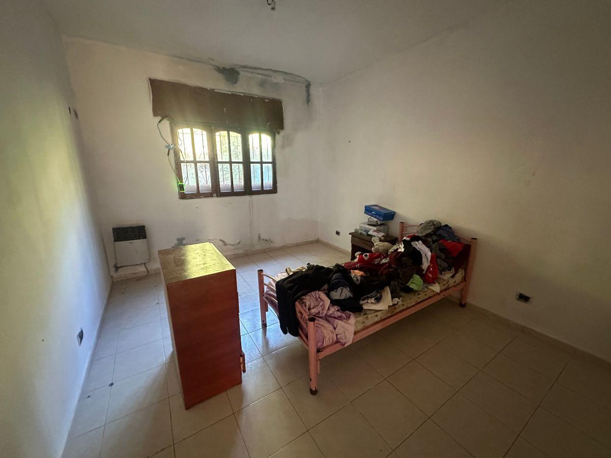 Foto de Venta Casa 4 Dorm + Escritorio Río Ceballos B San José, imagen 5