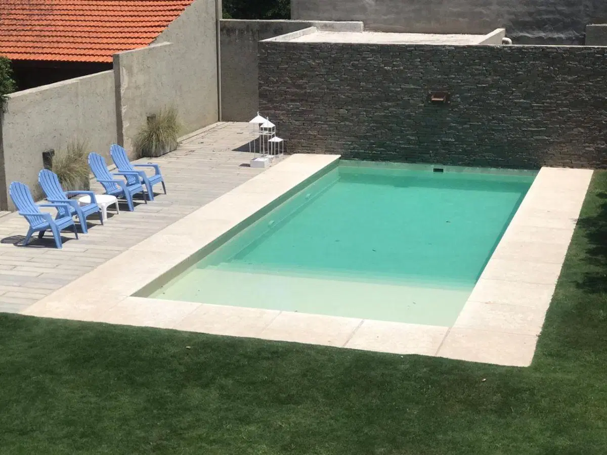 Alquiler casa Villa Belgrano 3 dormitorios con pileta 3