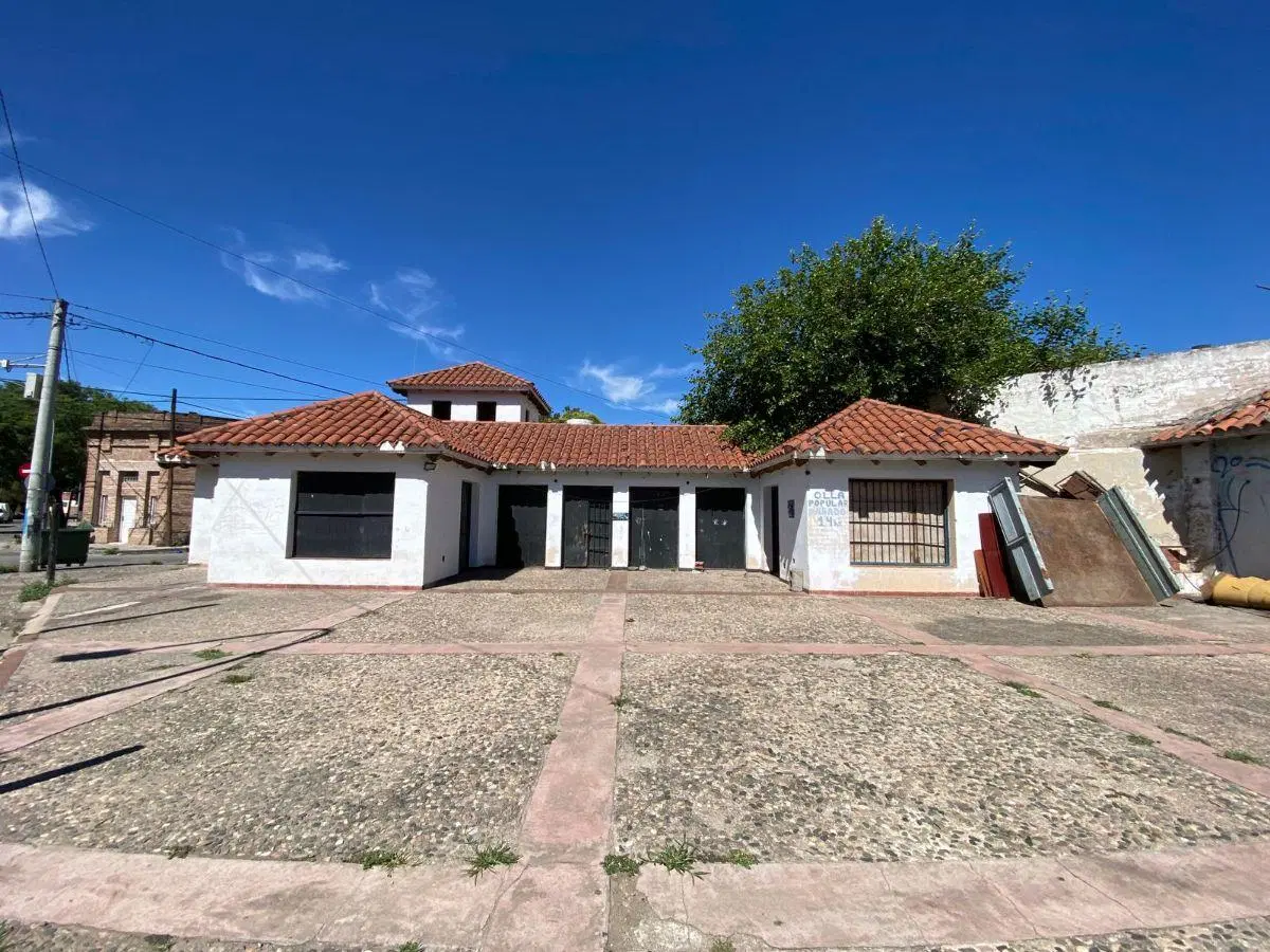 2 Locales mas deposito a la VENTA 472M2 1