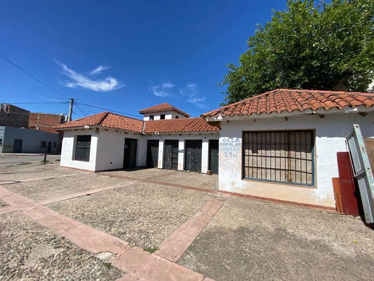 2 Locales mas deposito a la VENTA 472M2 5