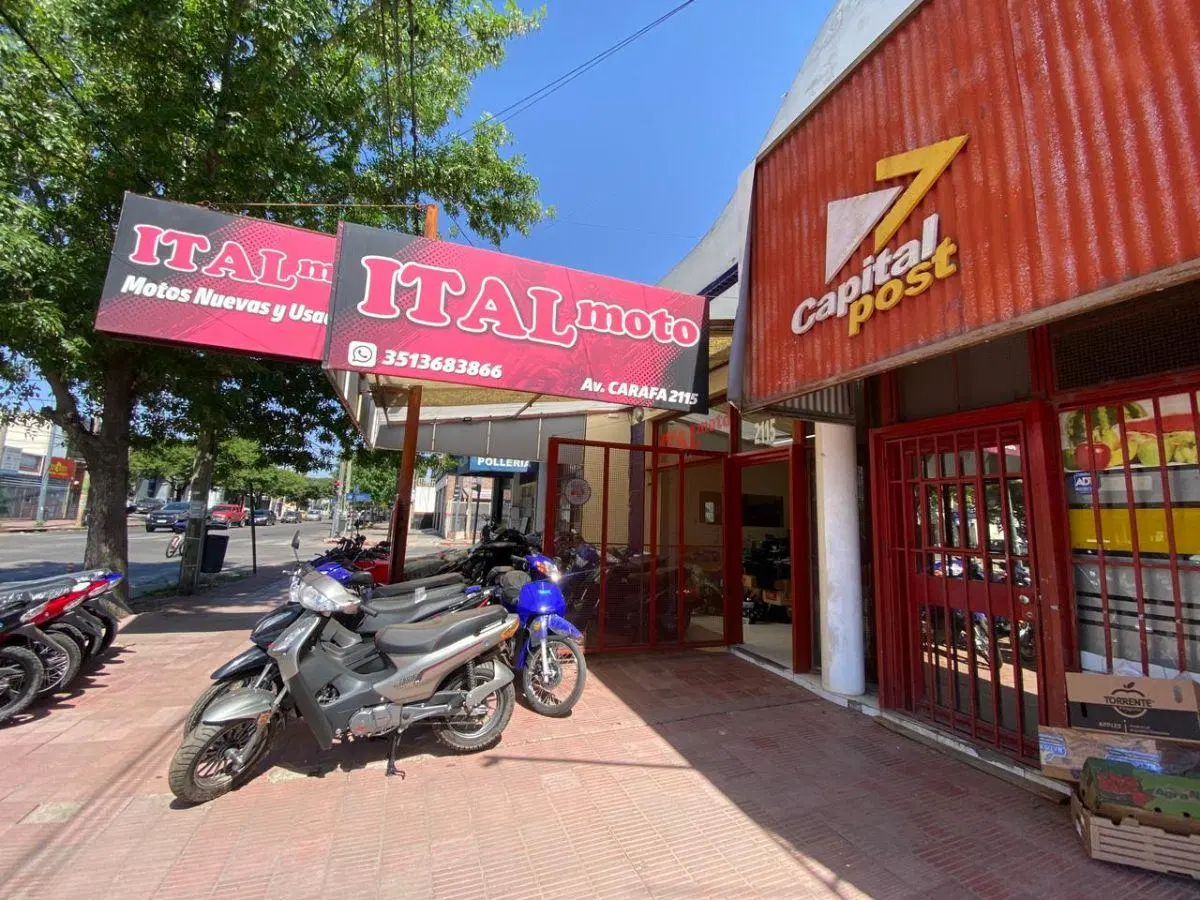 4 Locales Comerciales en VENTA 304M2 1