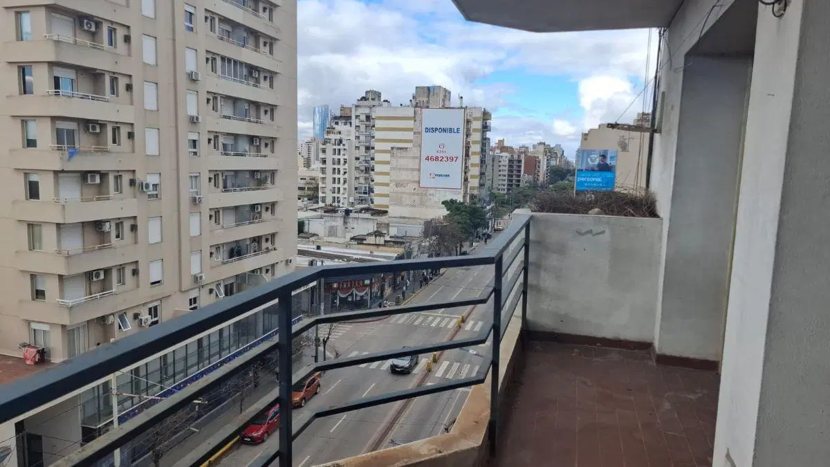 VENTA DEPARTAMENTO 2 DORMITORIOS, BARRIO ALBERDI 3