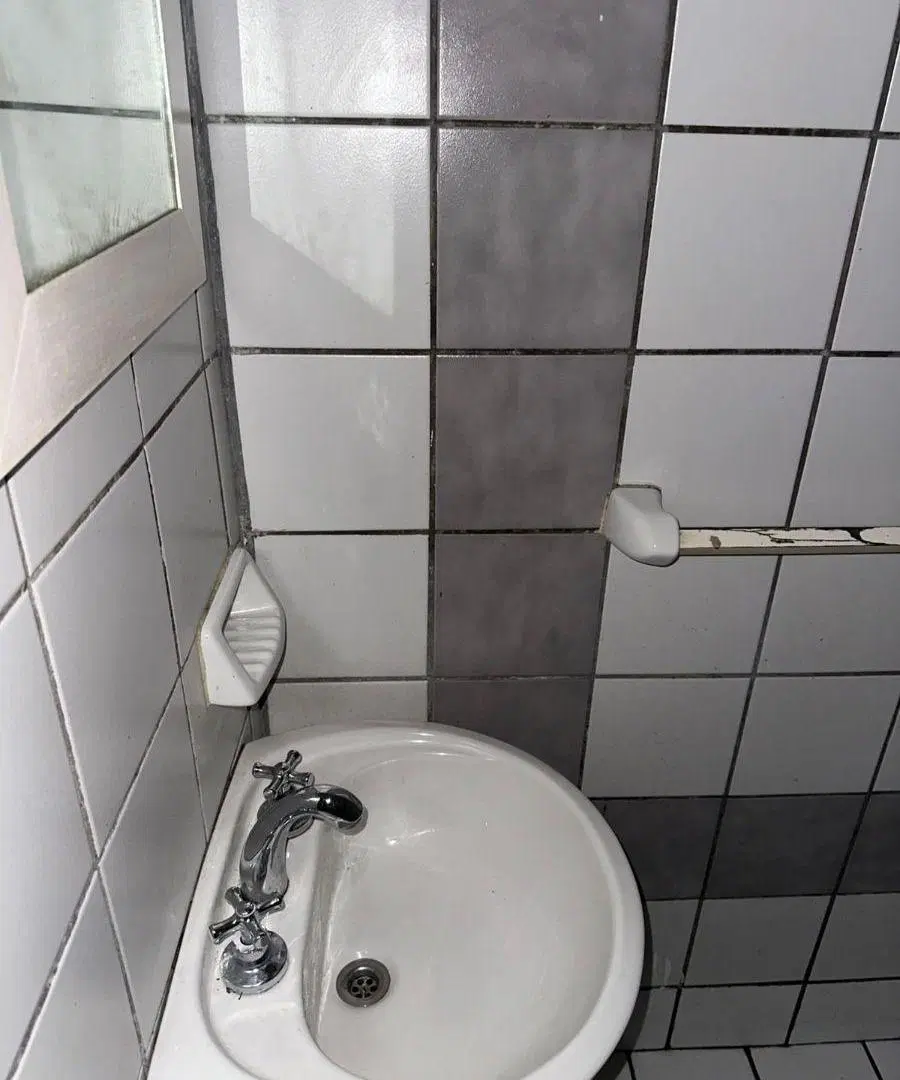 Alquiler monoambiente Bv. Chacabuco al 300 Centro 5