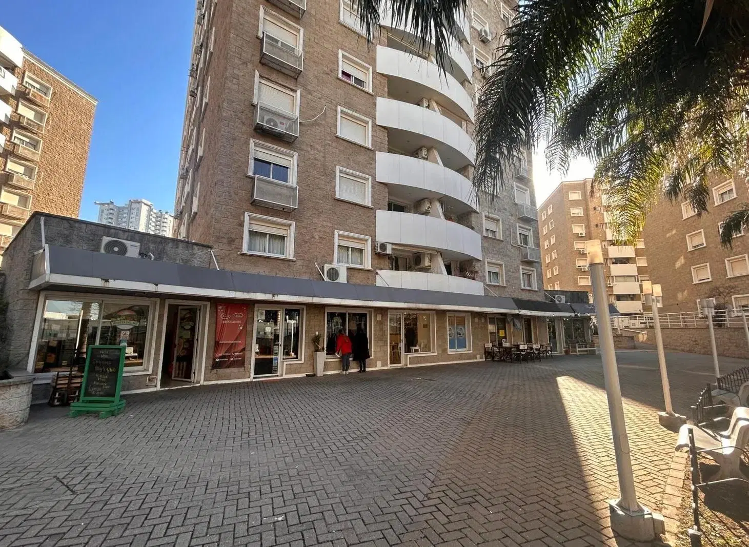 DEPARTAMENTO EN ALQUILER 3 DORMITORIOS, COMPLEJO VILLASOL 4