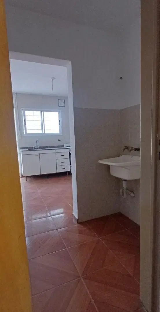 ALQUILER DEPARTAMENTO 1 DORMITORIO SOBRE CALLE MISIONES OBSERVATORIO 4
