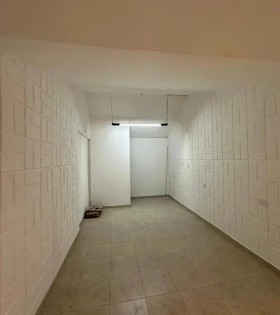 LOCAL COMERCIAL EN ALQUILER, AV LA CORDILLERA 3