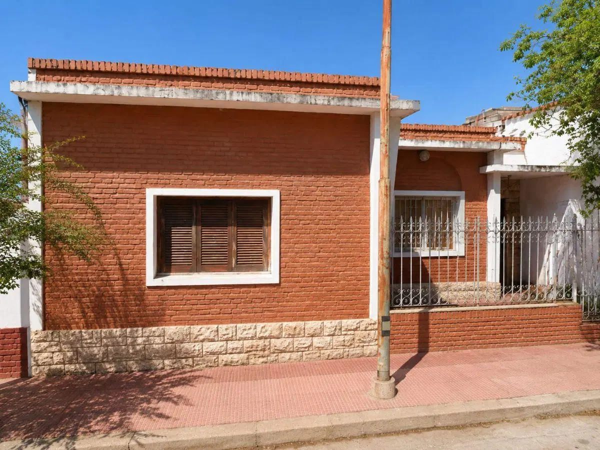 VENTA CASA 2 DORM. CRISOL 1