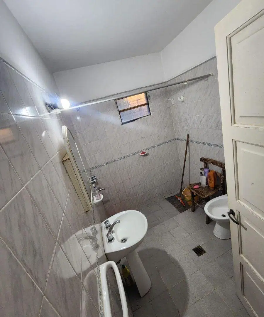 VENTA CASA 2 DORM. CRISOL 4