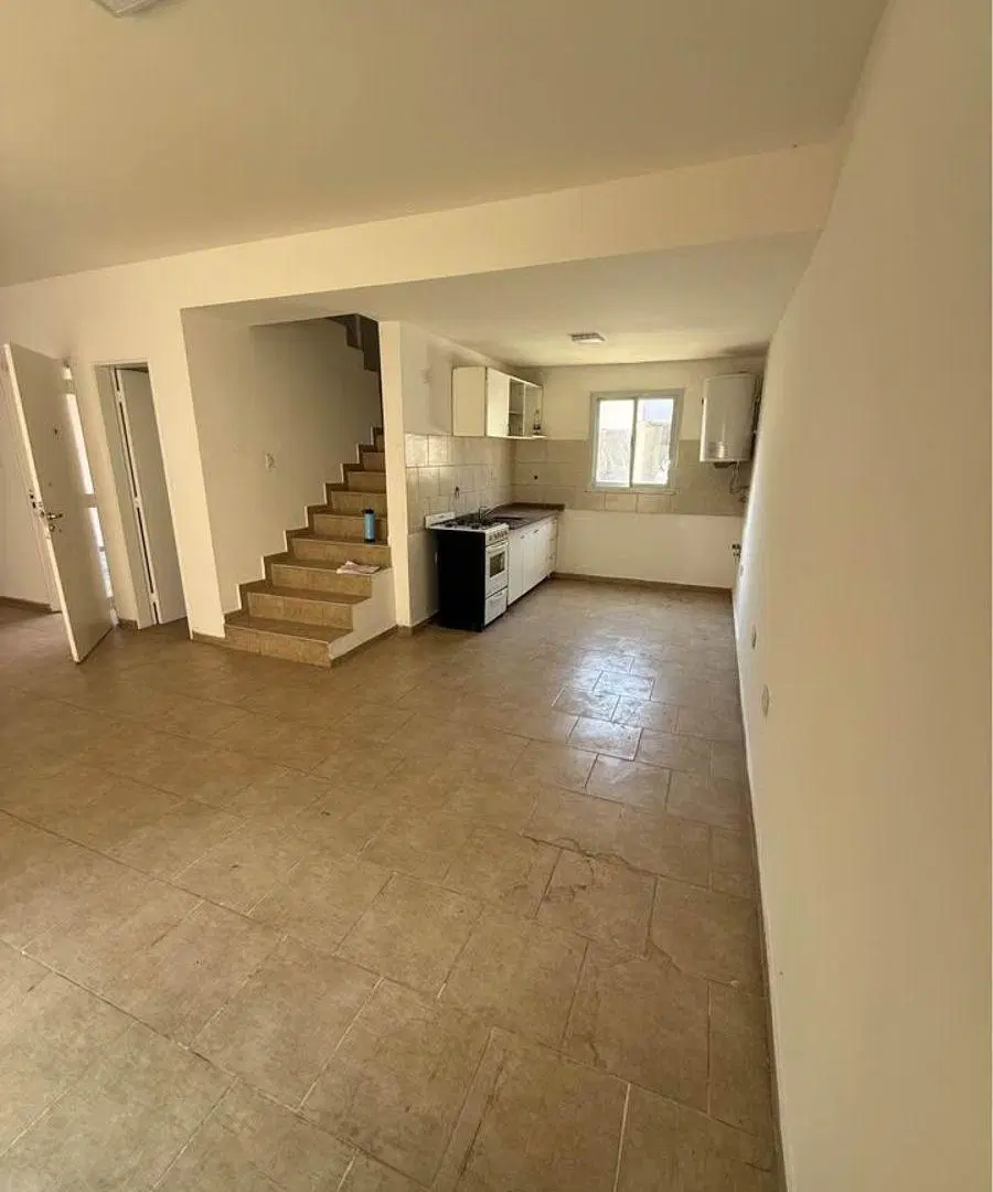VENTA DUPLEX 3 DORM. LOS BOULEVARES 5
