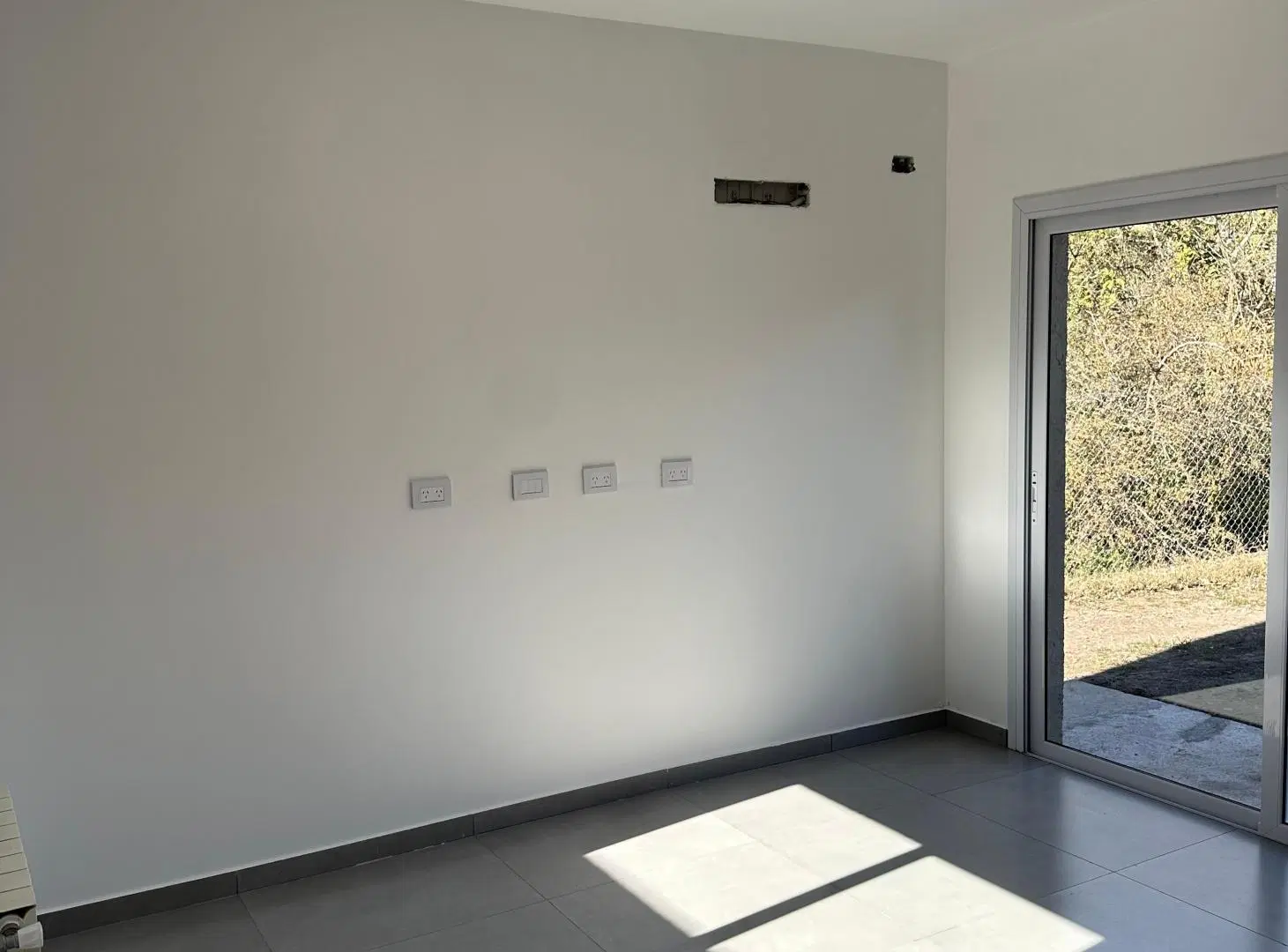 VENTA CASA 3 DORMITORIOS A ESTRENAR EN BARRIO CERRADO LAS MARIAS EN VILLA ALLENDE 3