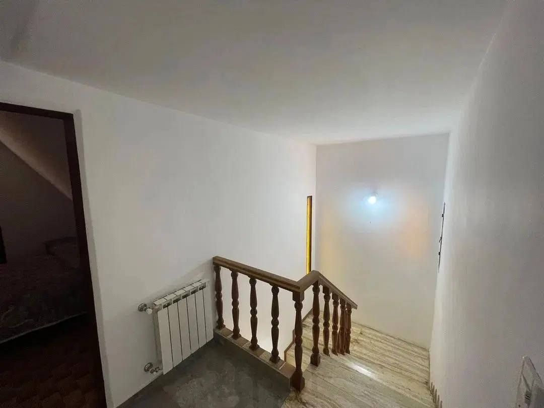 VENTA CASA 5 DORM. EN VILLA DEL DIQUE 2